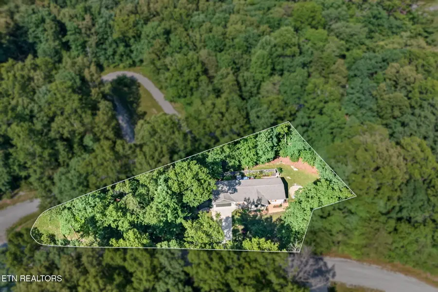 6610 Topez Drive, Crossville, TN 38572 - #3