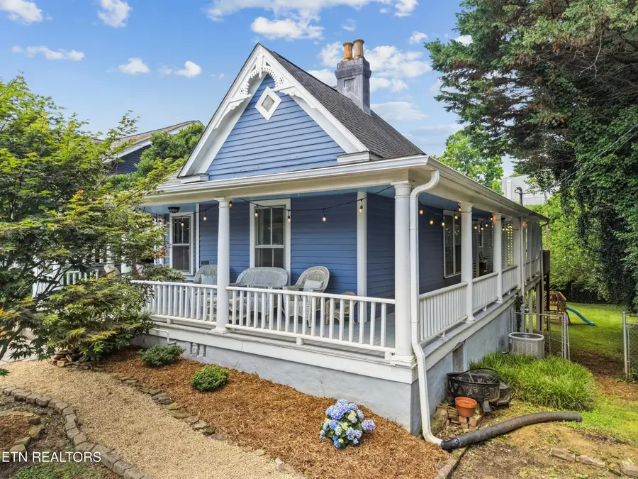 1207 Luttrell St, Knoxville, TN 37917 - #2