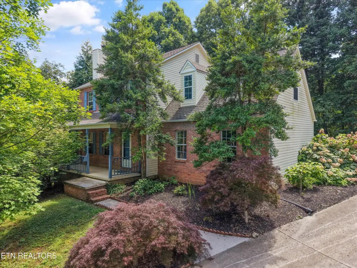 2300 Woods End Lane, Knoxville, TN 37918 - #1