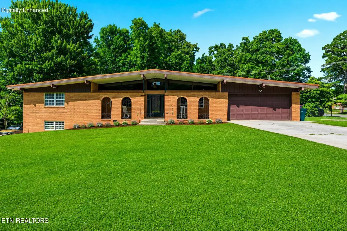 8000 Berkshire Blvd, Powell, TN 37849 - #1