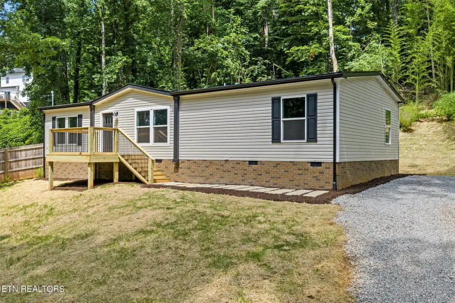 1153 Army St, Knoxville, TN 37920 - #2
