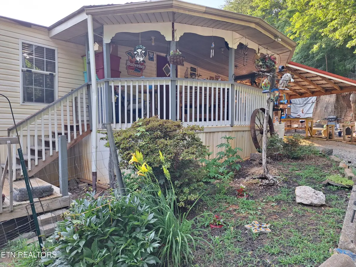 948 Wilson Station Rd, Englewood, TN 37329 - #1