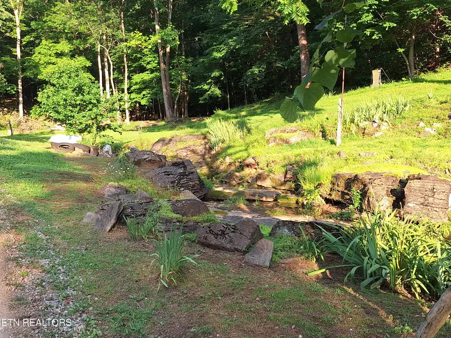 948 Wilson Station Rd, Englewood, TN 37329 - #3