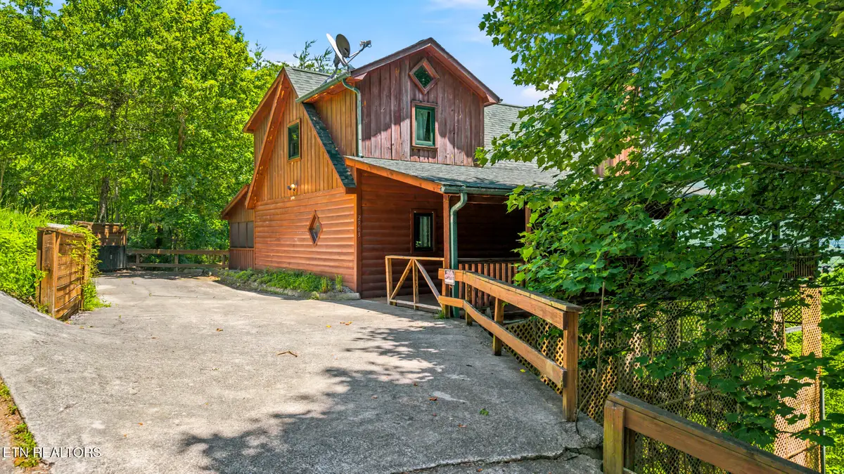 2963 Little Cub Way, Sevierville, TN 37862 - #1