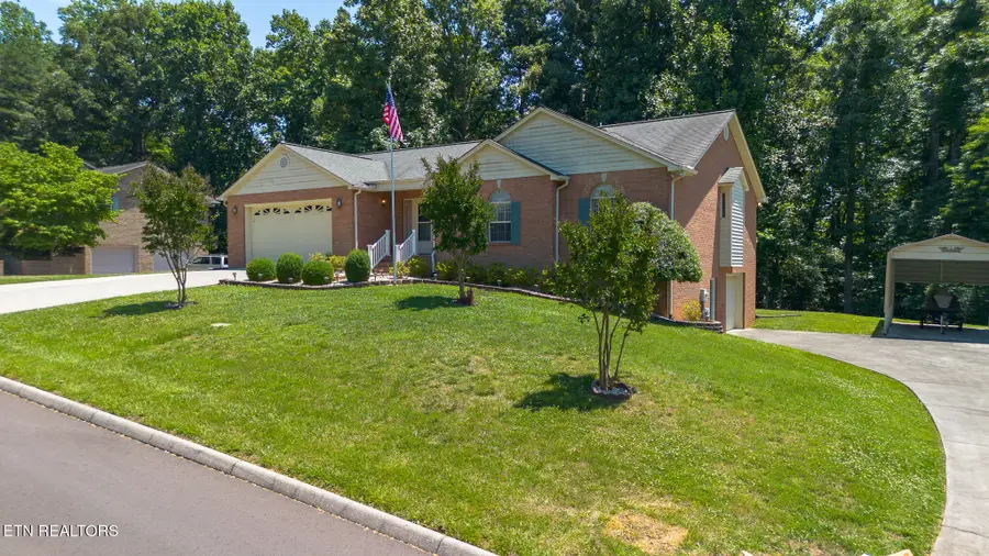 985 E Brentwood Drive, Morristown, TN 37814 - #2