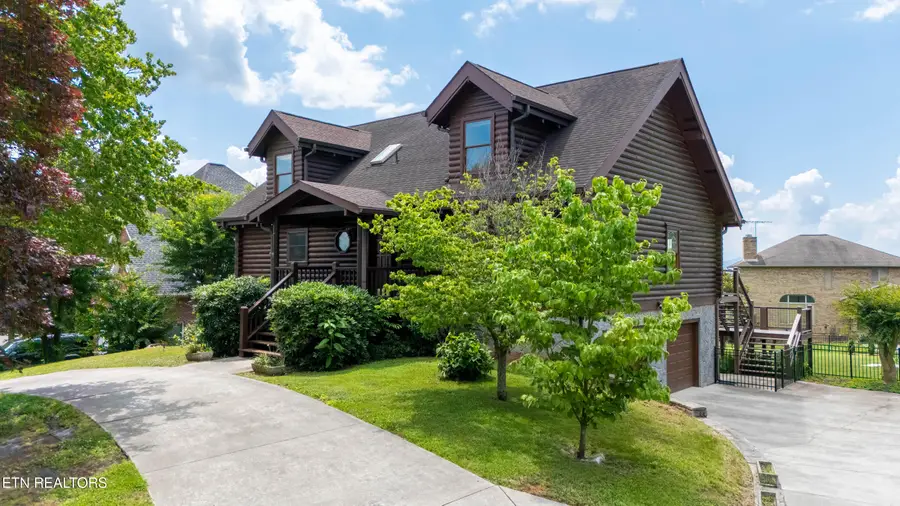 1163 Country Club Rd, Dandridge, TN 37725 - #3