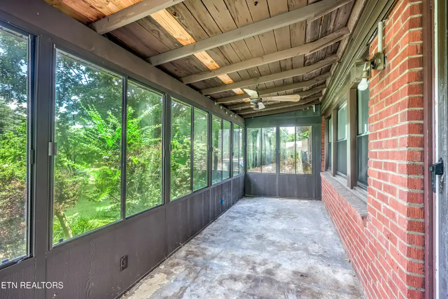 3107 Myrtlewood Drive, Knoxville, TN 37921 - #2