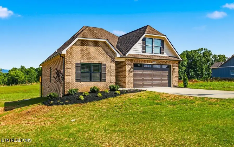 5117 Gregory Rd, Greenback, TN 37742 - #2