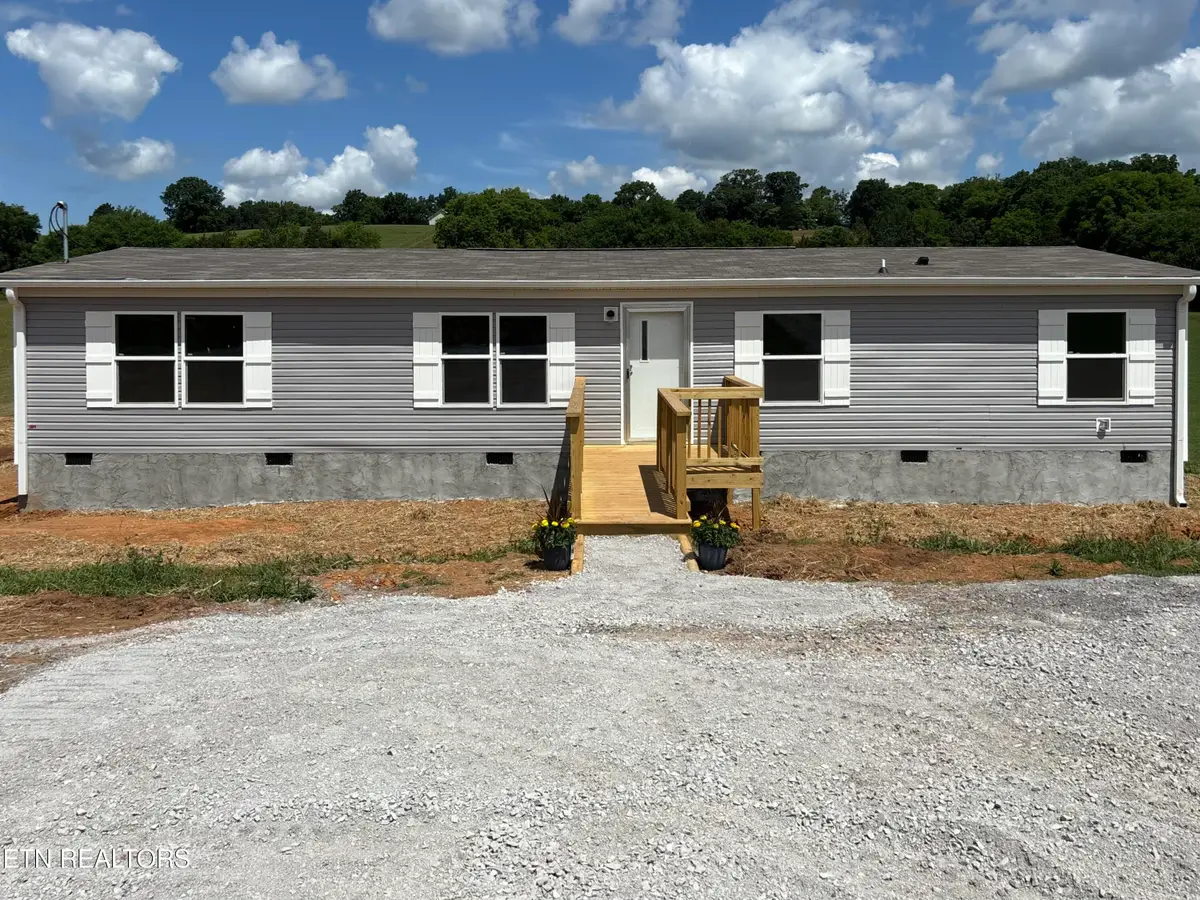 281 Thompson Rd, Madisonville, TN 37354 - #1