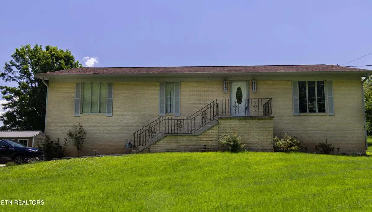 7409 Blacks Ferry Rd, Knoxville, TN 37931 - #1