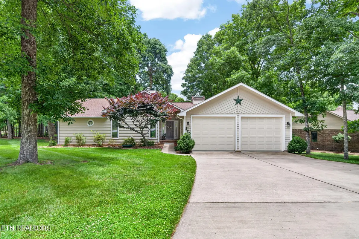 220 Catoosa Blvd, Crossville, TN 38558 - #1