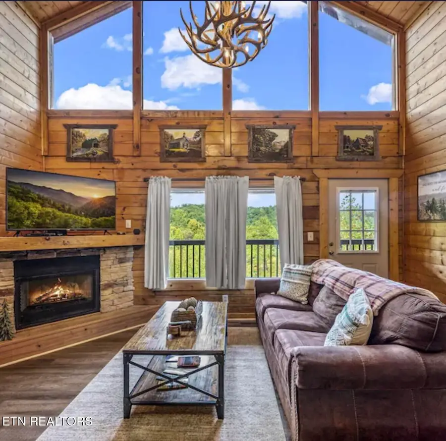 4059 Boogertown Rd, Sevierville, TN 37876 - #2