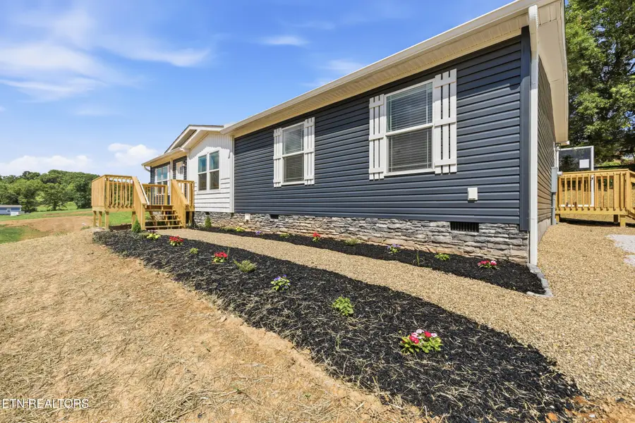 160 Copenhaver Rd, Lenoir City, TN 37771 - #2
