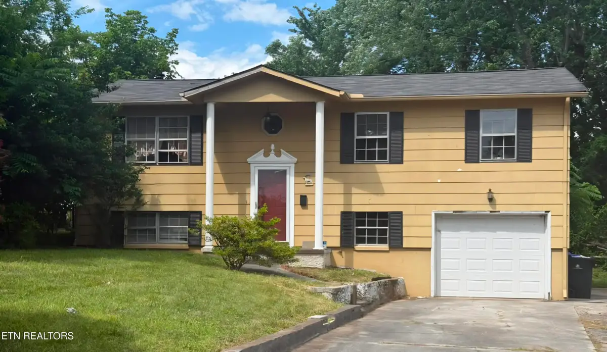 1716 Garden View Lane, Knoxville, TN 37912 - #1