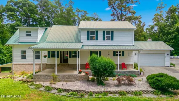 330 Sandalwood Lane, Dandridge, TN 37725