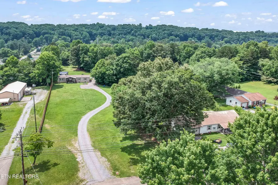 2718 Mynatt Rd, Knoxville, TN 37918 - #2