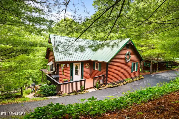 274 Pearl Rd, LaFollette, TN 37766
