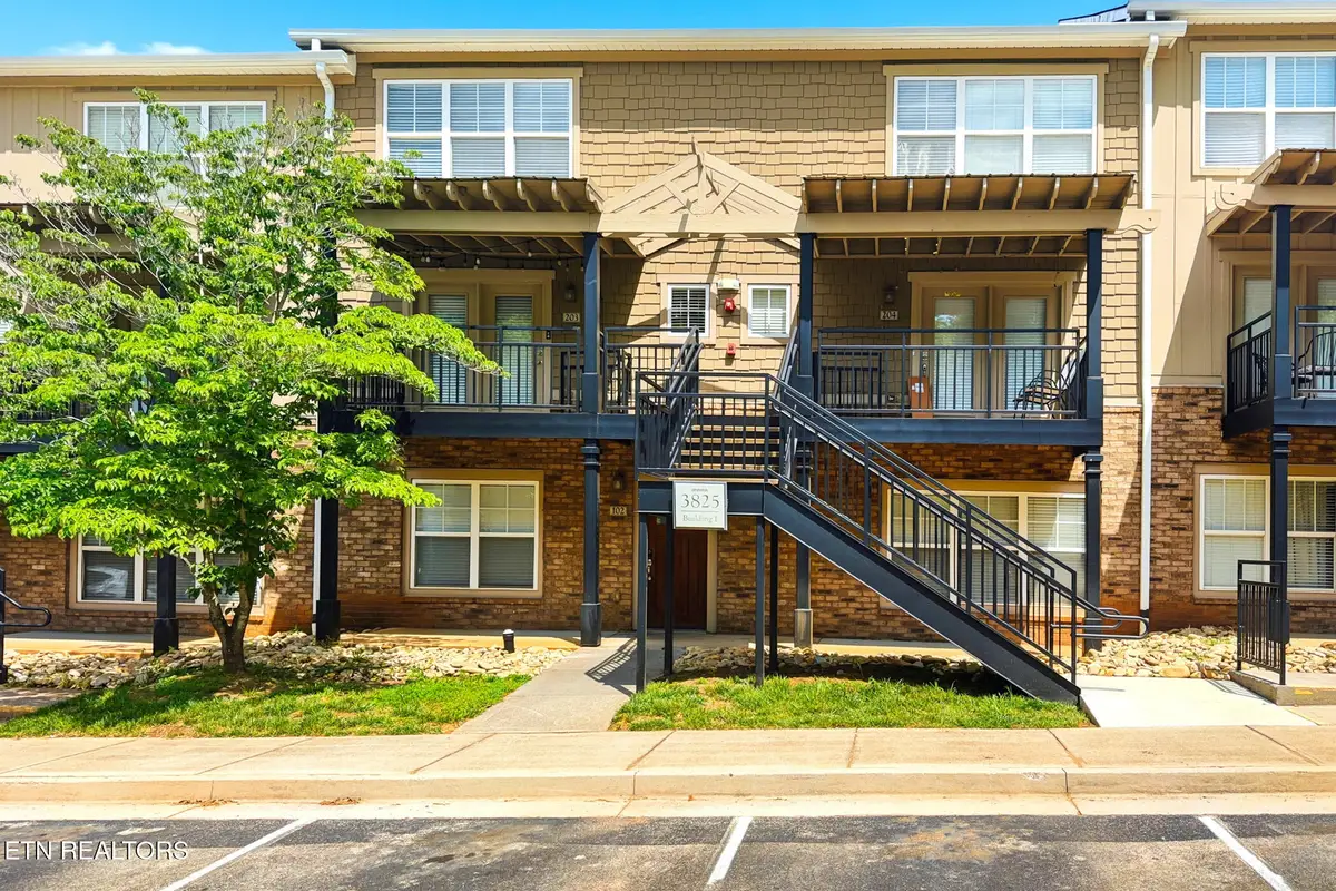 3825 Cherokee Woods Blg 1, Unit 203 Way, Knoxville, TN 37920 - #1