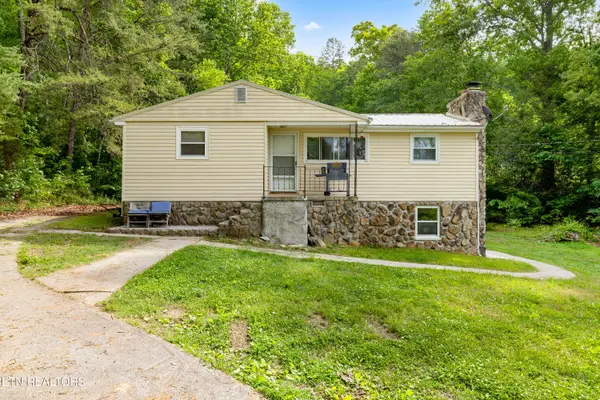 7928 Greenwell Rd, Knoxville, TN 37938