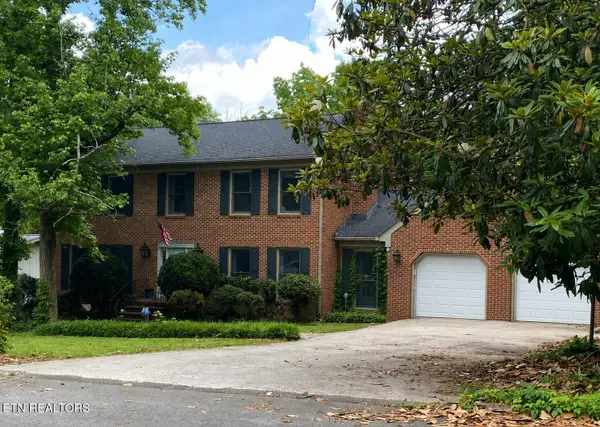 128 Claremont Rd, Oak Ridge, TN 37830