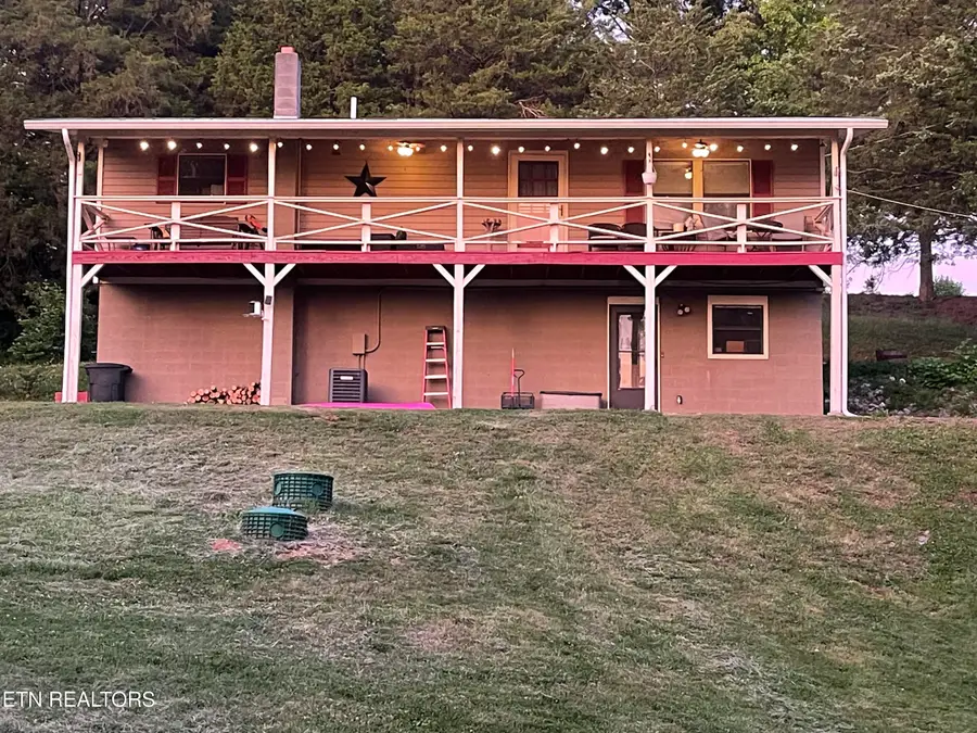 1420 Twin Oaks Rd, Sevierville, TN 37876 - #2