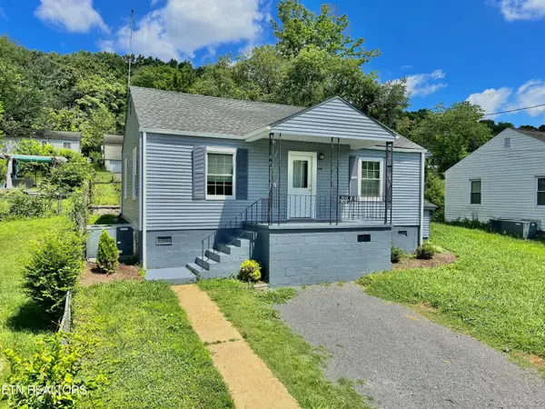 2627 Larkwood Lane, Knoxville, TN 37921