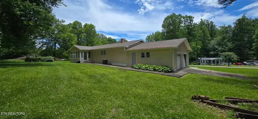 196 Shady Lane, Oneida, TN 37841 - #3