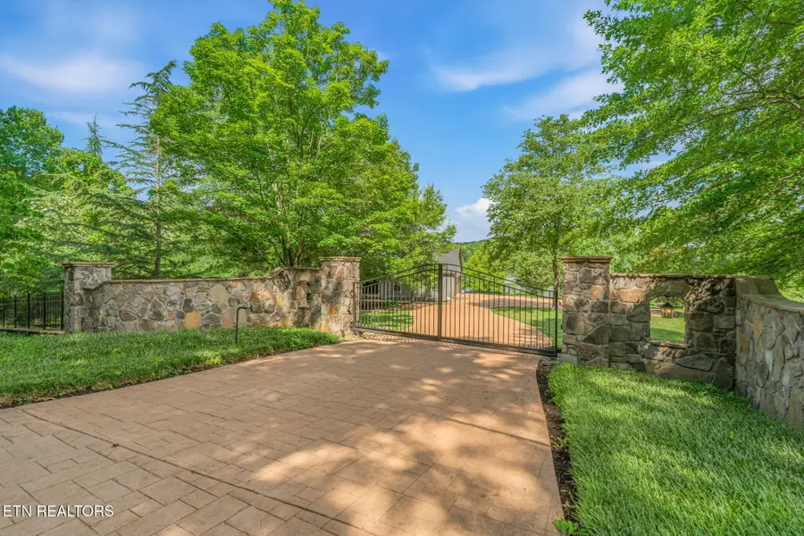 4205 Guinn Rd, Knoxville, TN 37931 - #2