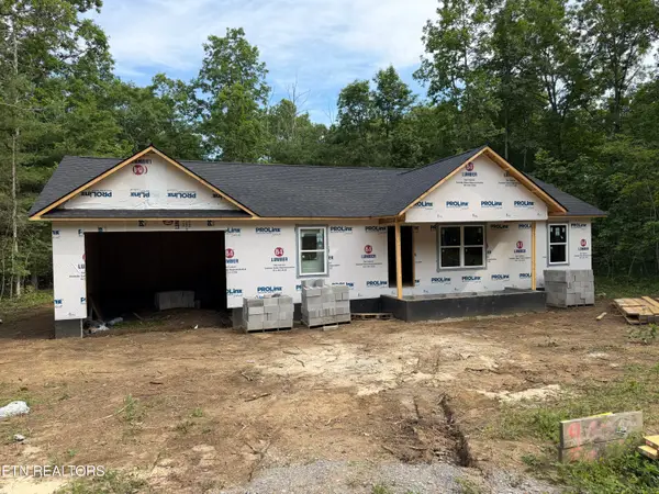 900 Paola Drive, Crossville, TN 38572