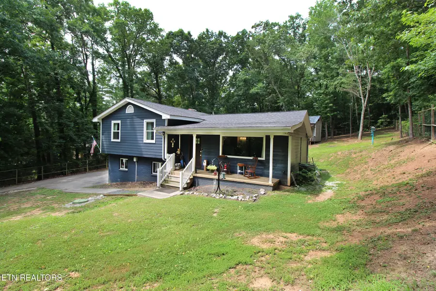 1617 N Campbell Station Rd, Knoxville, TN 37932 - #2