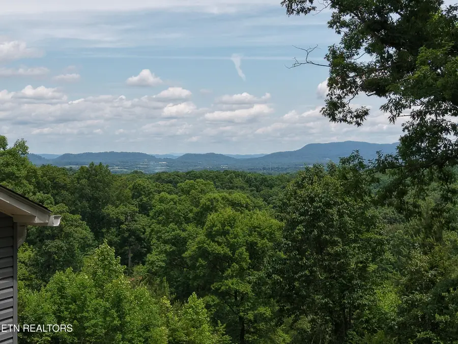 1518 Stony Point Rd, Knoxville, TN 37914 - #3