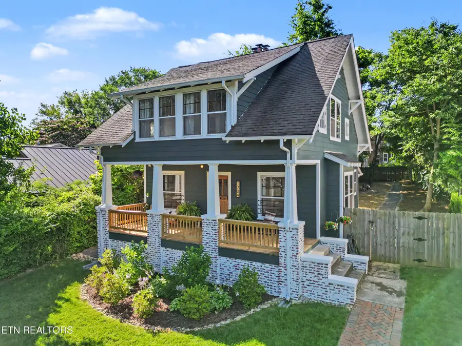 1704 E 5th Ave, Knoxville, TN 37917 - #2