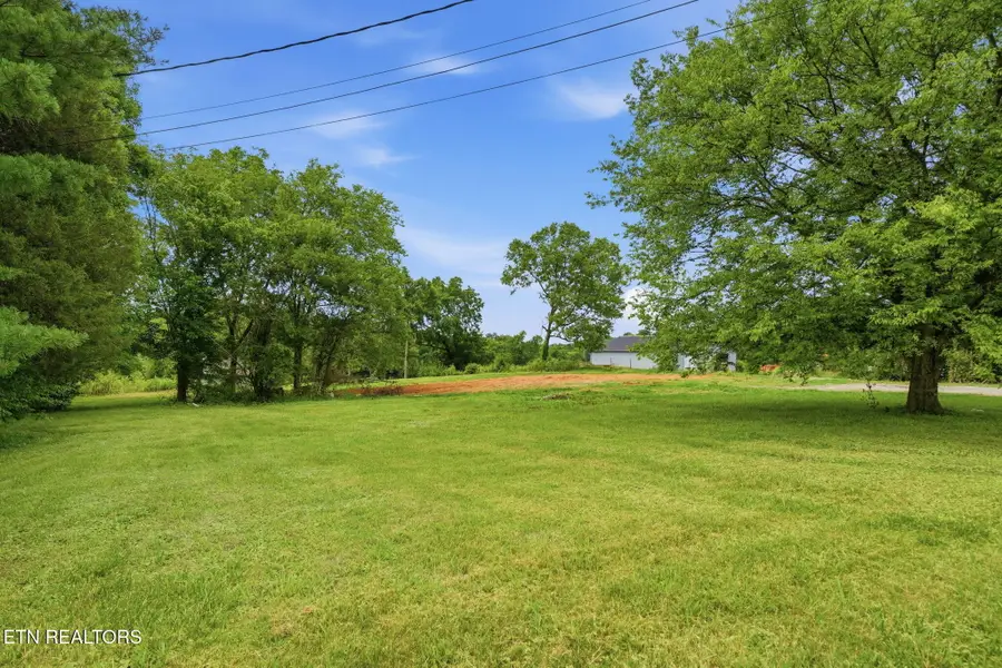 3128 Howell Rd, Mascot, TN 37806 - #3