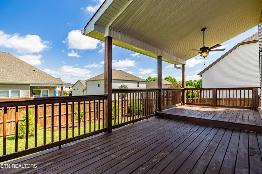 2209 Scarlet Tanager St, Maryville, TN 37801 - #2