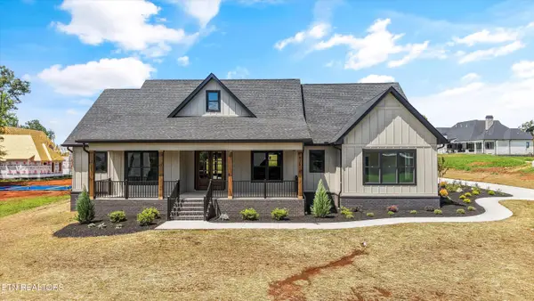 915 Sophie Drive, Greenback, TN 37742