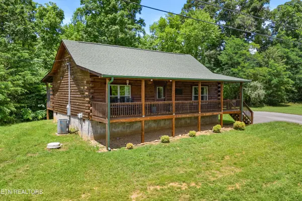 2316 Wingspan Drive, Sevierville, TN 37876