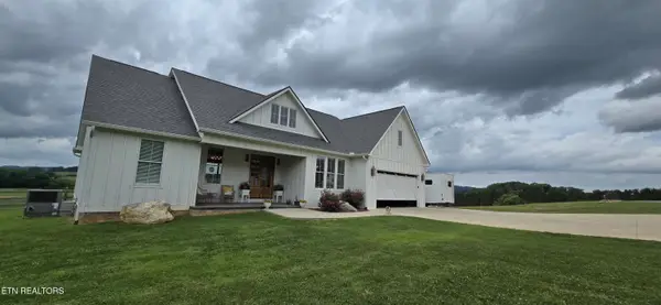 455 Hiwassee Rd, Madisonville, TN 37354