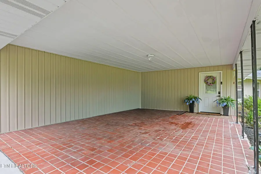 1169 Main St, Wartburg, TN 37887 - #3