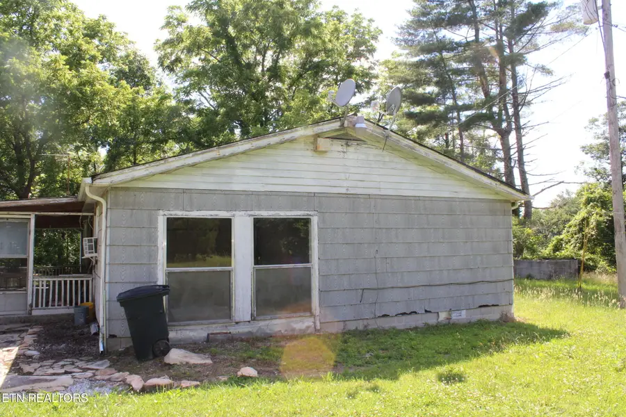 704 Annadell Rd, Lancing, TN 37770 - #2