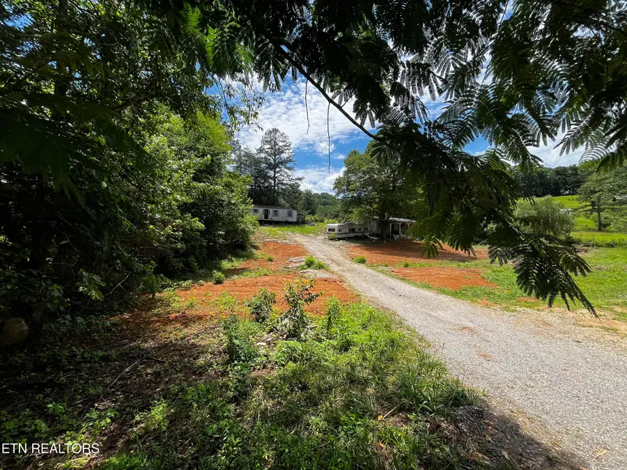 121 King Lane, Vonore, TN 37885 - #2