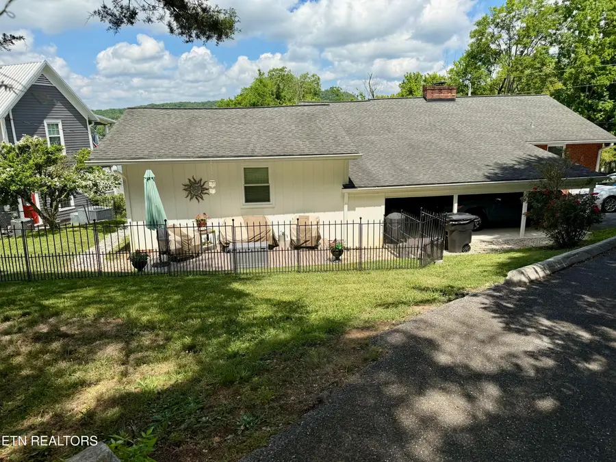 332 Euclid Ave, Kingston, TN 37763 - #2