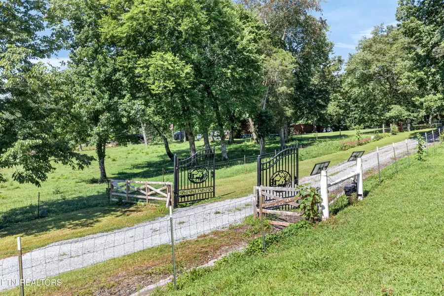 105 Foothills Rd, Pikeville, TN 37367 - #3