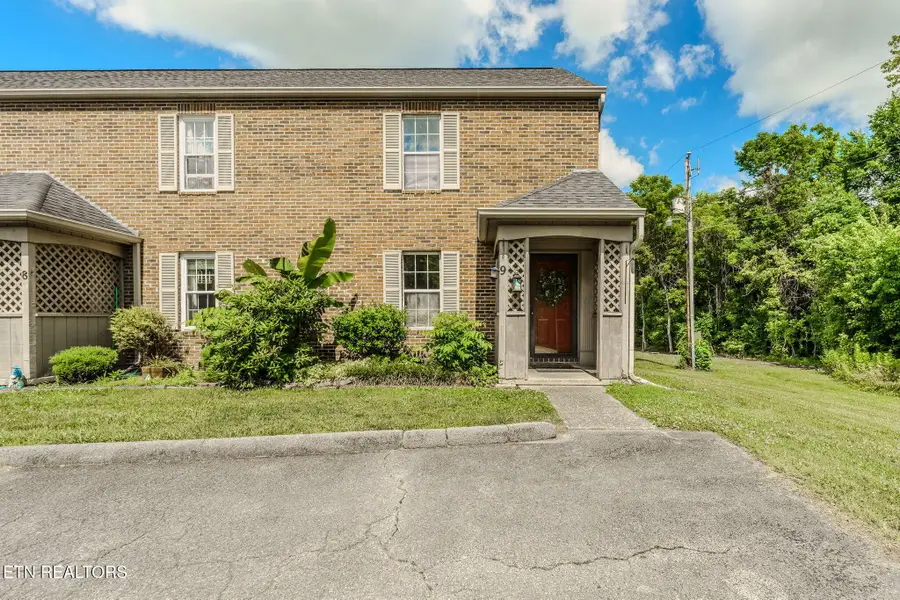 405 Eastley Court #9, Kingsport, TN 37660 - #3