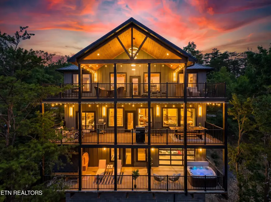 3117 Laughing Pine Lane, Sevierville, TN 37862 - #3