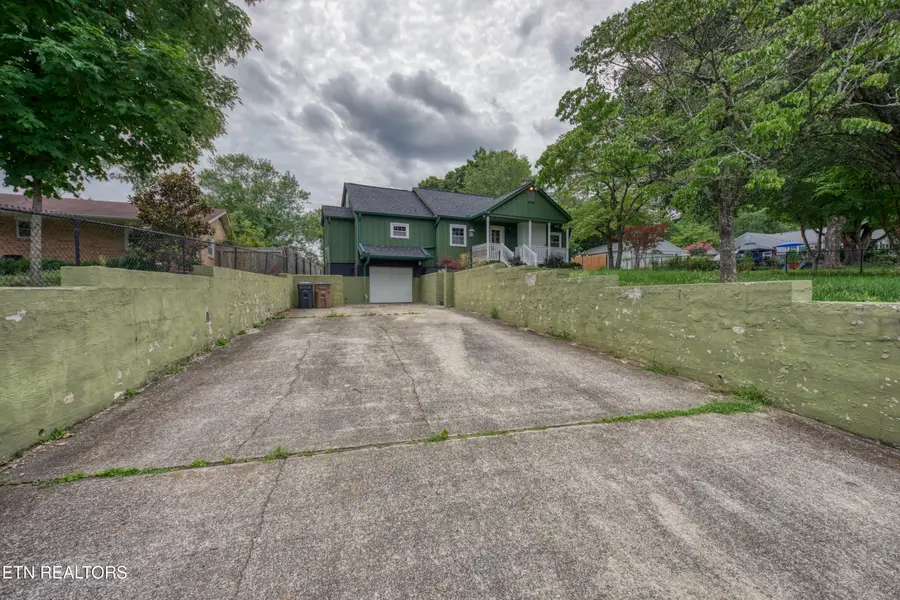 5411 Villa Rd, Knoxville, TN 37918 - #3
