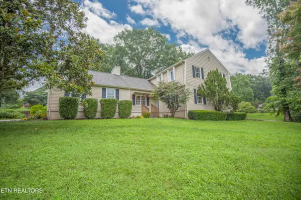 11144 Pleasant Forest Drive, Knoxville, TN 37934