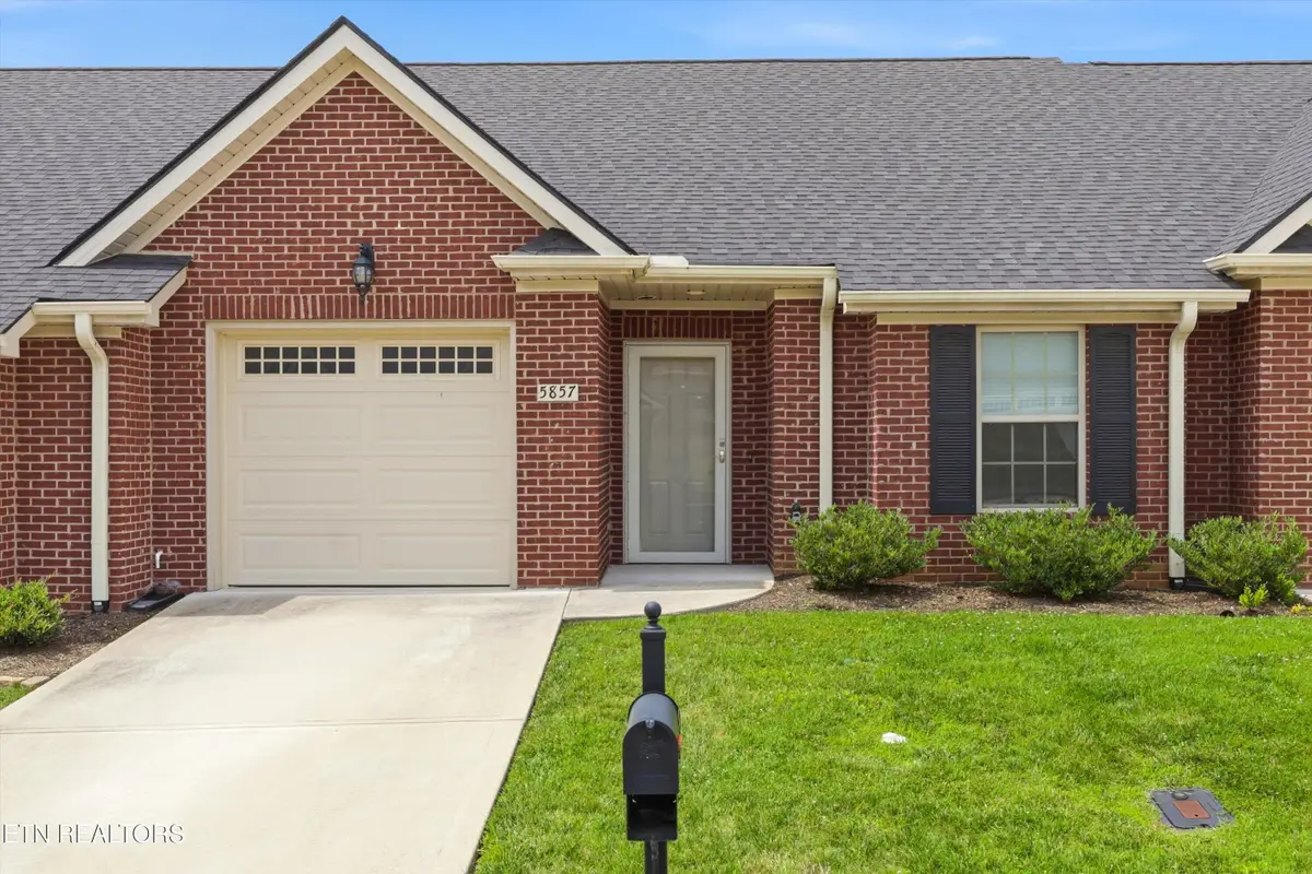 5857 Trestle Way, Knoxville, TN 37918 - #1