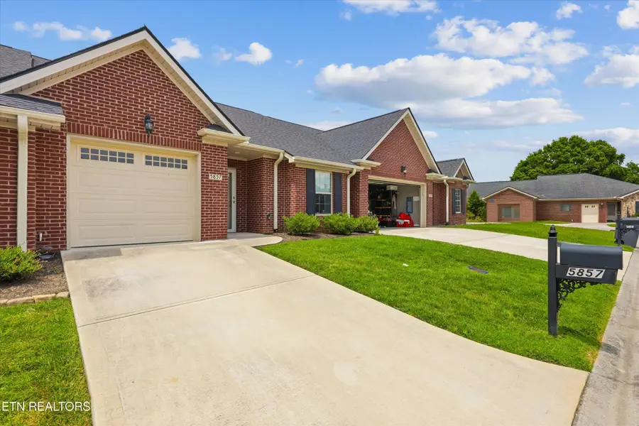 5857 Trestle Way, Knoxville, TN 37918 - #2
