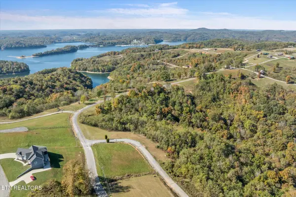 17C Rockfish Rd, Hilham, TN 38568