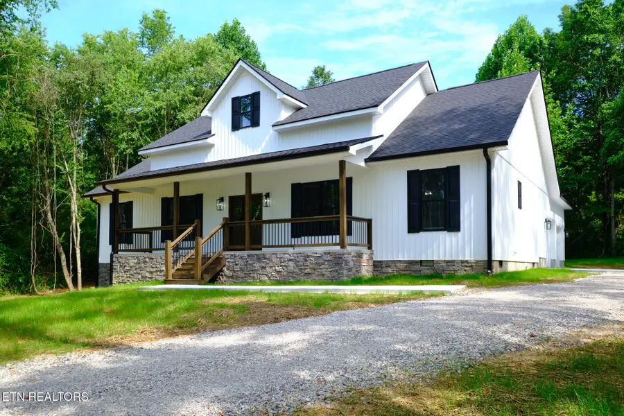 234 Longview Drive, Wartburg, TN 37887 - #2